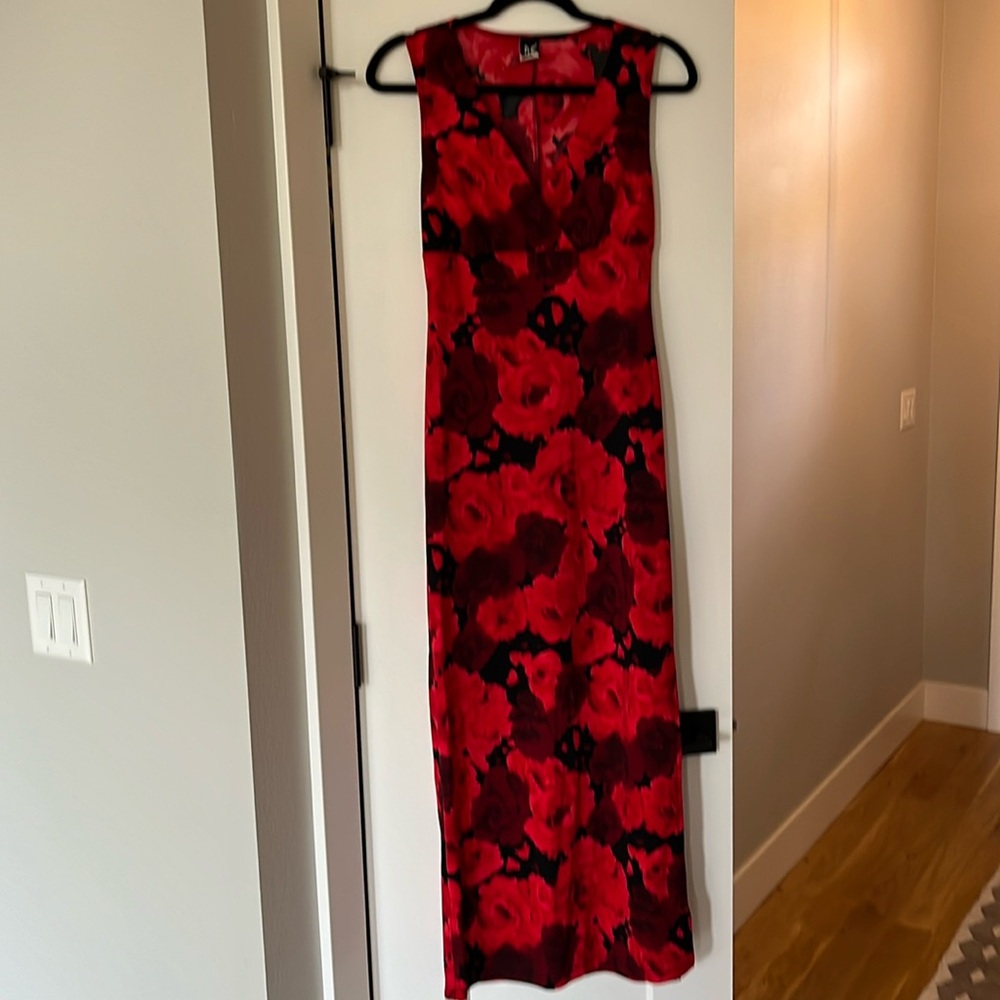 PS Woman’s Rose Print Dress, Size M